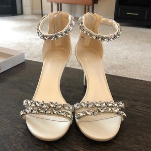 David’s Bridal wedding shoes